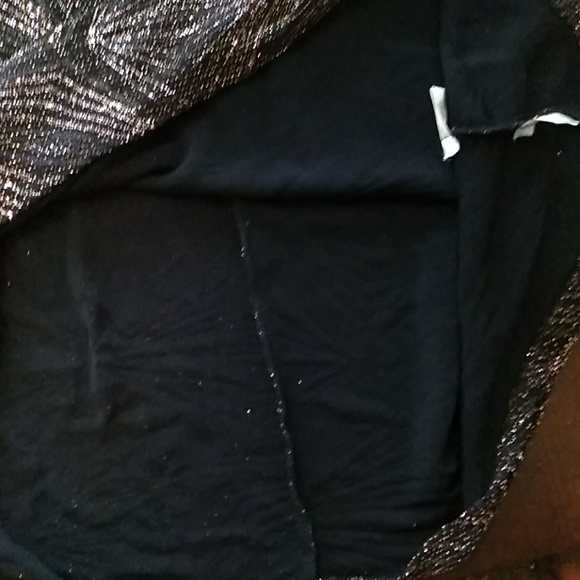 Asymetrical Top - Picture 4 of 4